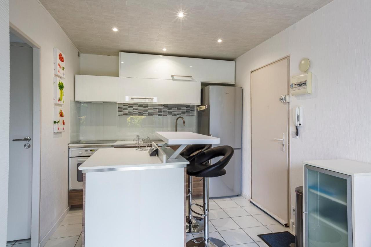 Superbe Appartement Au Coeur De Versalles Exterior foto